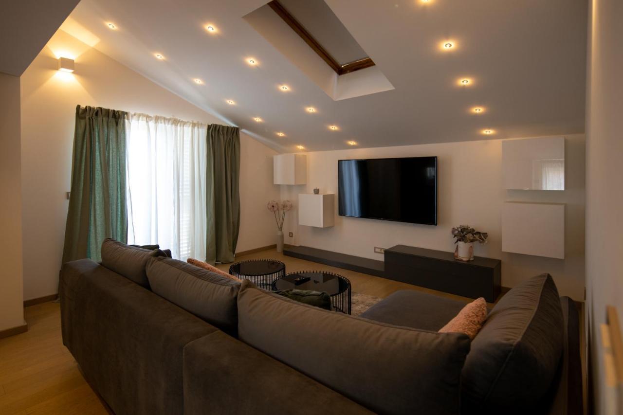 Lumaja Luxury Apartman Biograd Na Moru Buitenkant foto