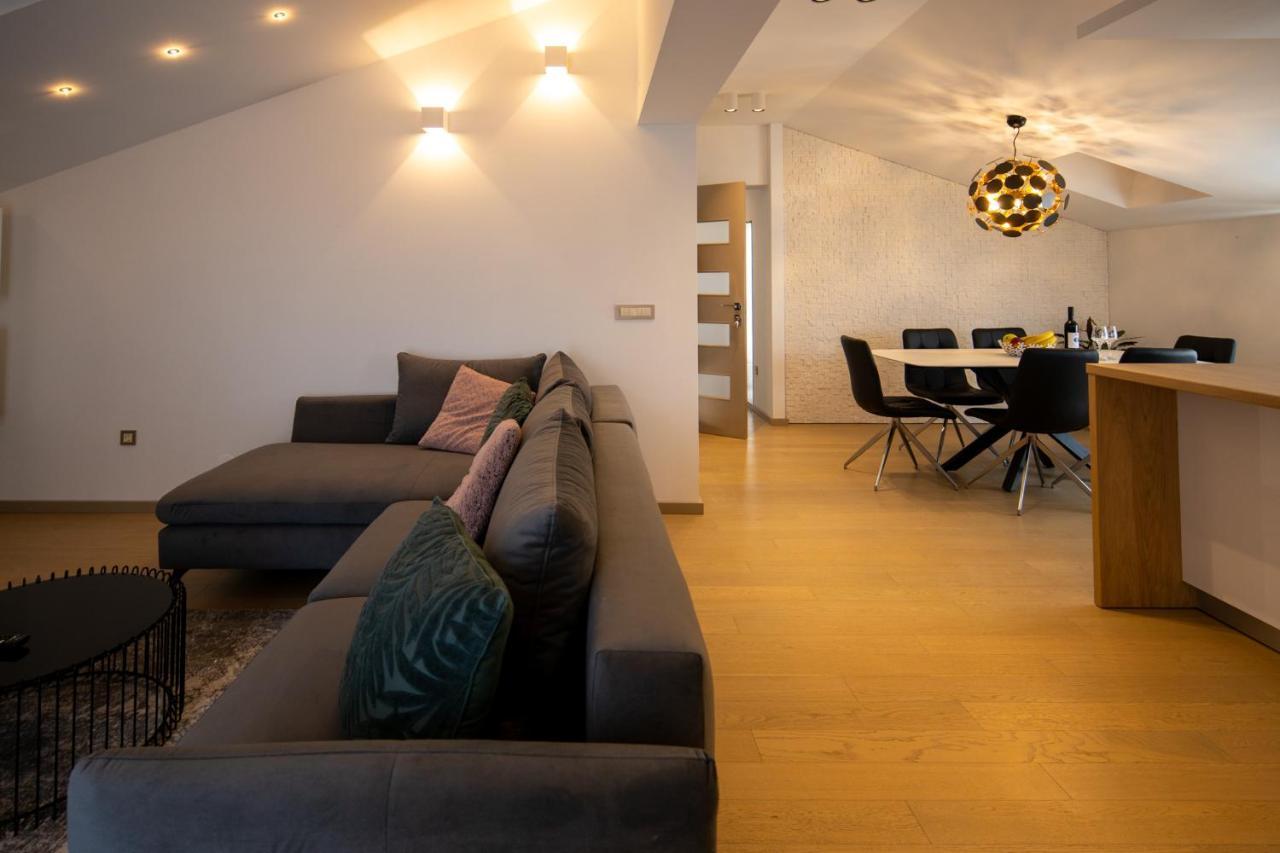 Lumaja Luxury Apartman Biograd Na Moru Buitenkant foto