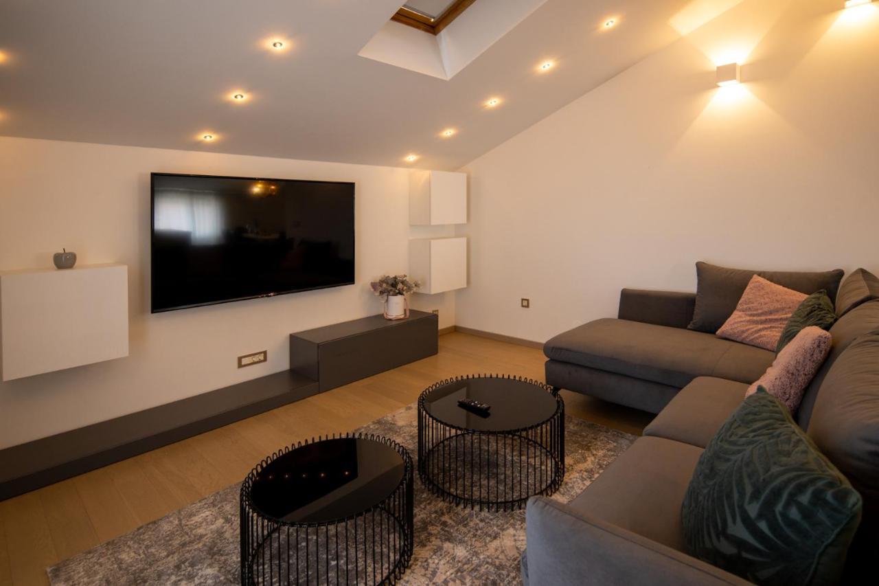 Lumaja Luxury Apartman Biograd Na Moru Buitenkant foto