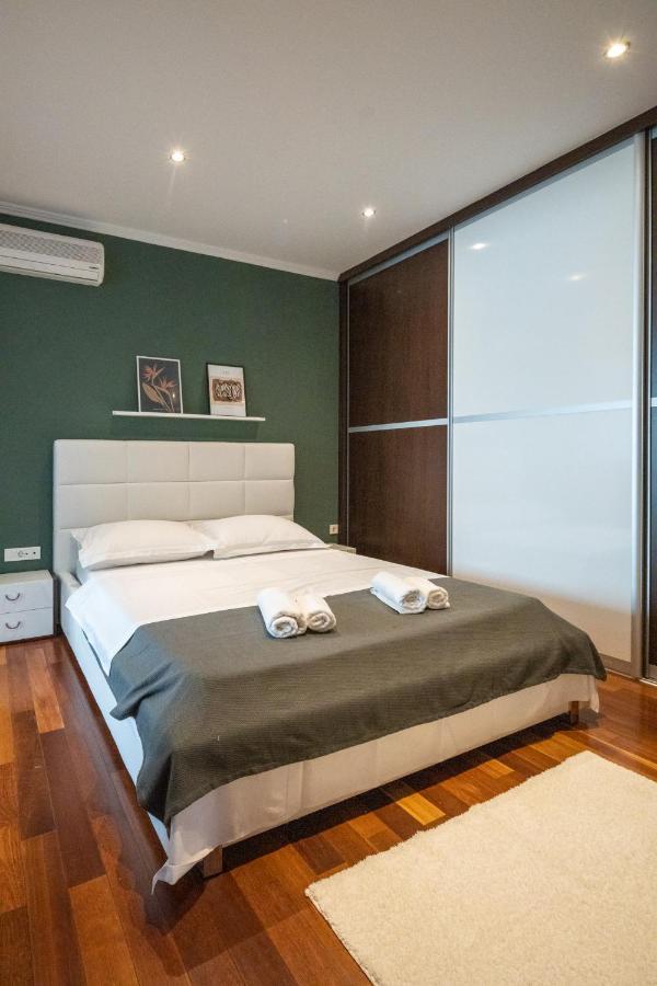 Lumaja Luxury Apartman Biograd Na Moru Buitenkant foto