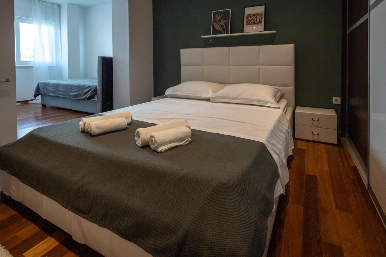 Lumaja Luxury Apartman Biograd Na Moru Buitenkant foto