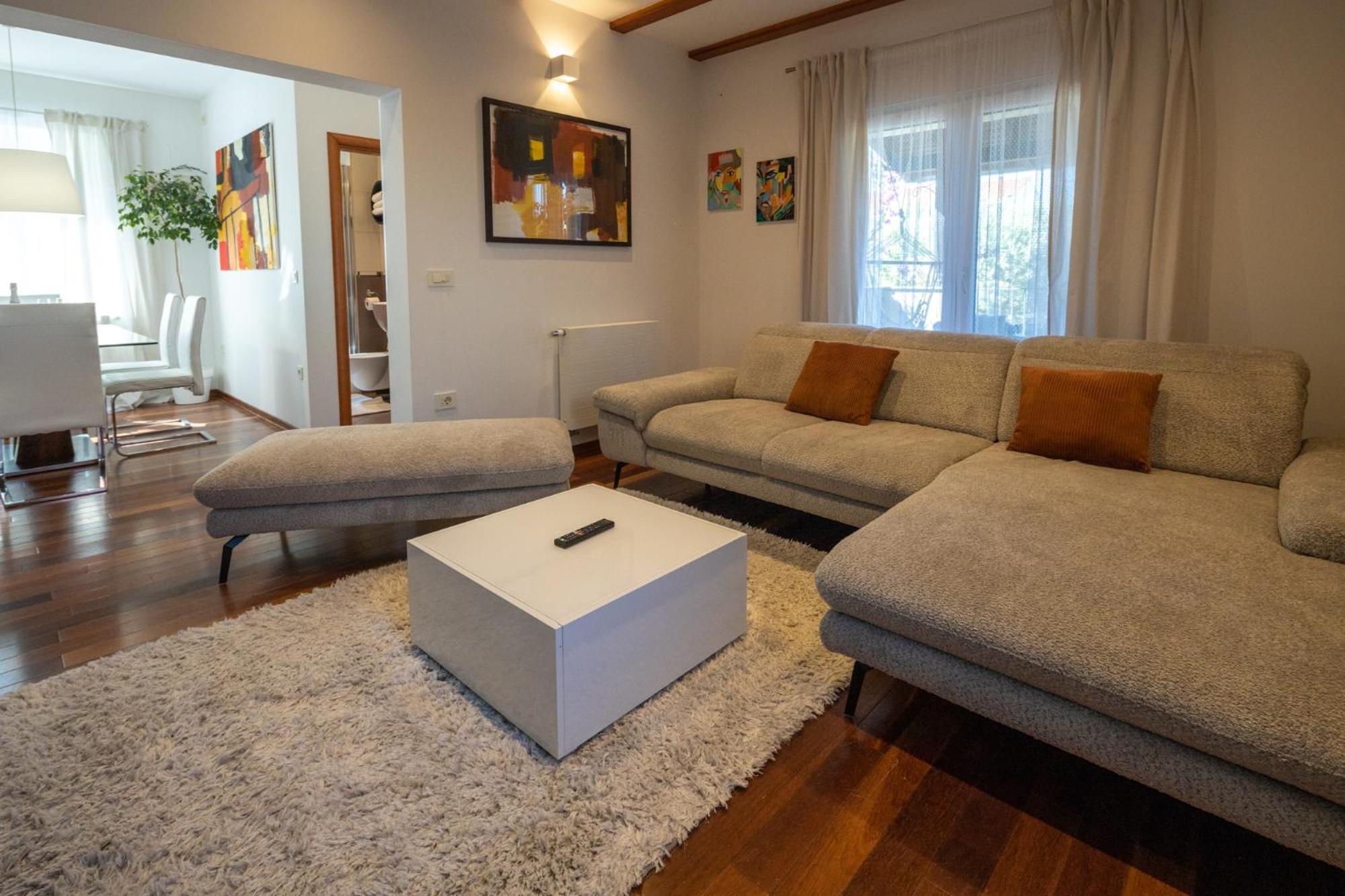 Lumaja Luxury Apartman Biograd Na Moru Buitenkant foto